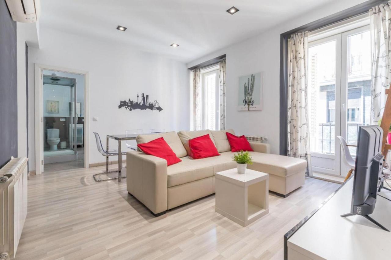 Spacious Flat Puerta Del Sol Madrid Eksteriør bilde