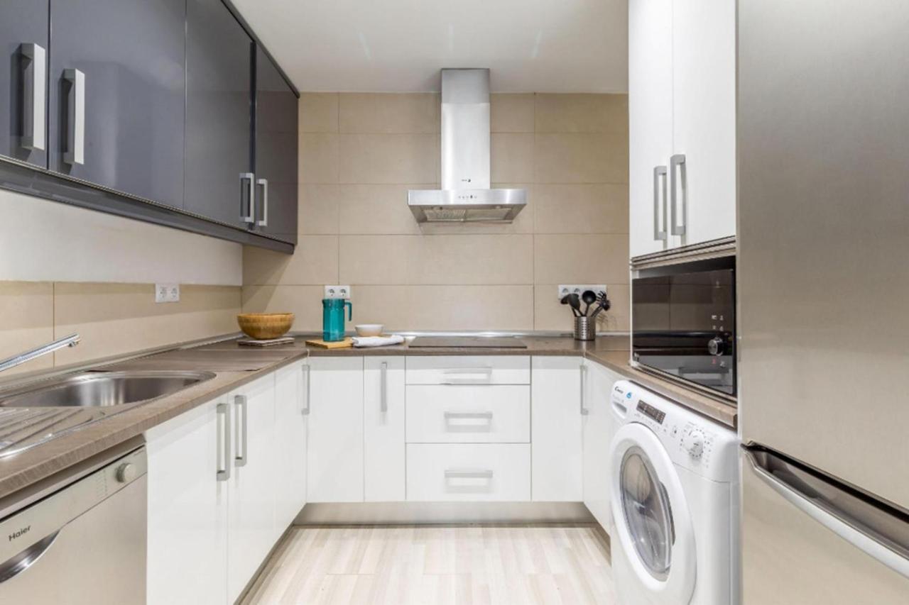 Spacious Flat Puerta Del Sol Madrid Eksteriør bilde