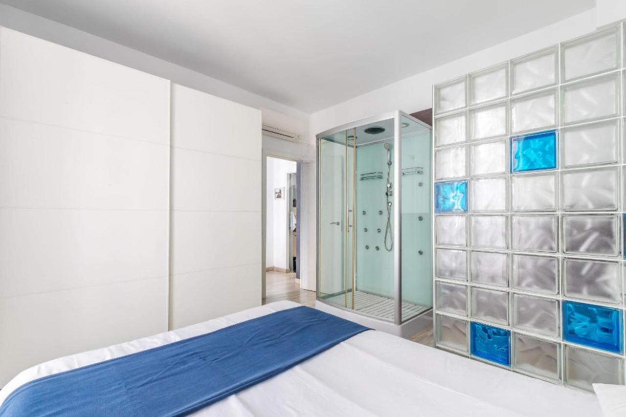 Spacious Flat Puerta Del Sol Madrid Eksteriør bilde